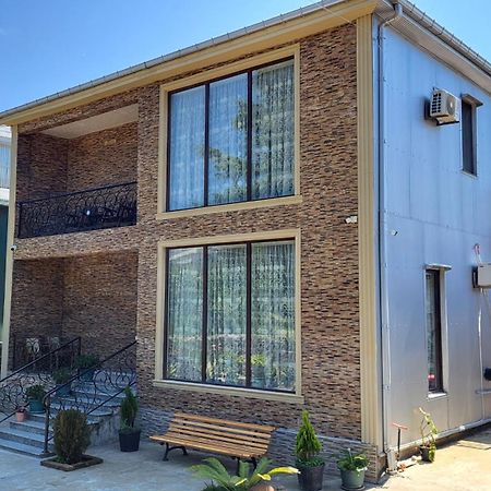 Guesthouse Gocha Beridze Batumi Exterior foto